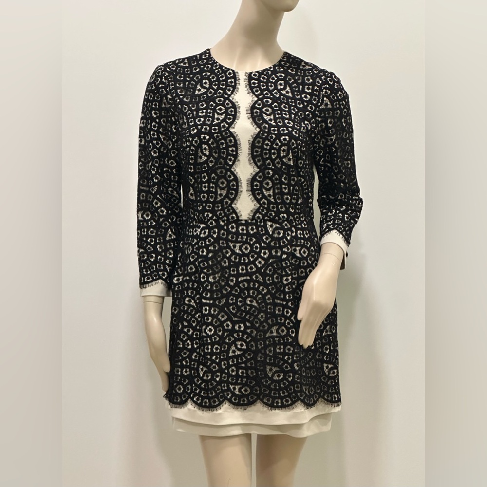 BCBGMAXAZRIA Black Lace Dress – Size 12 – NWT